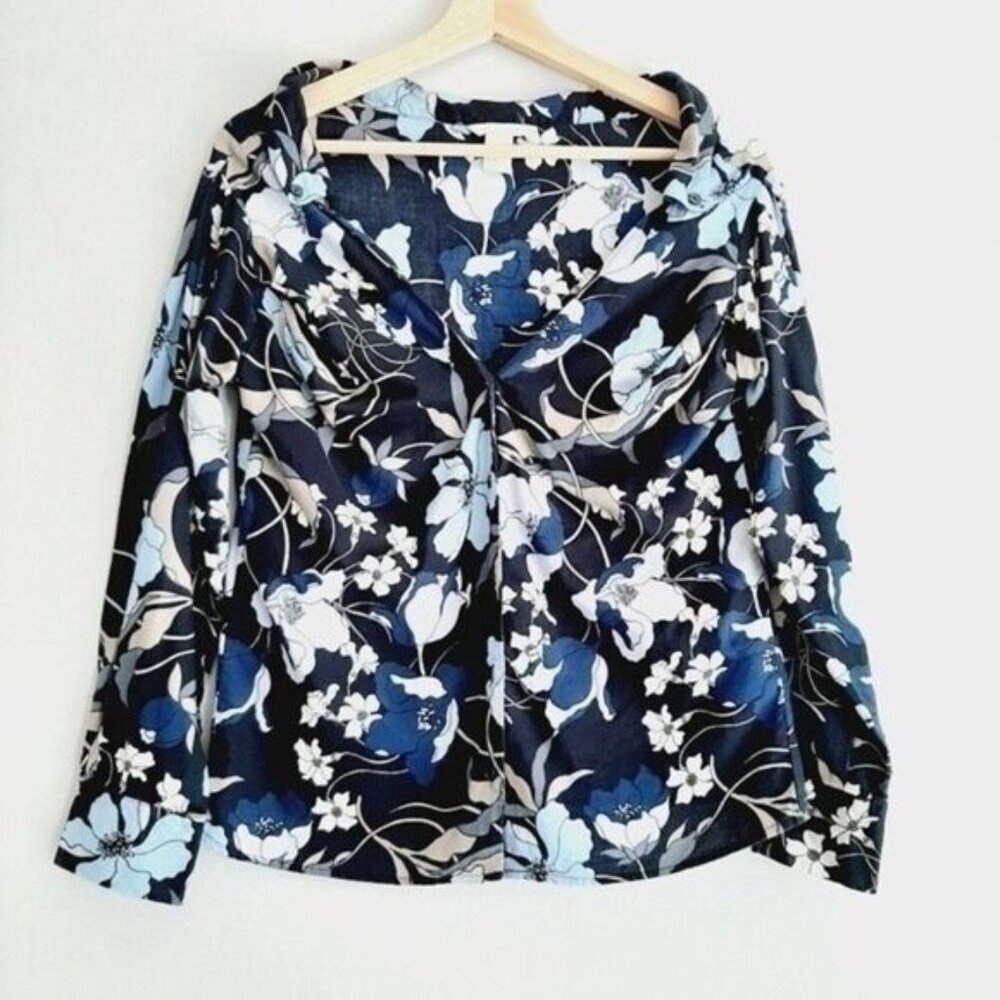 H&M | Sweetheart Neckline Floral Blue Button Down Blouse Top Sz 8